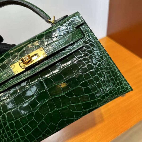 mmexport1708142118150 DDMode Mini Kelly Shiny Alligator Crocodile Ck67 Deep Green Gold Hardware 19cm Full Handmade Ghw
