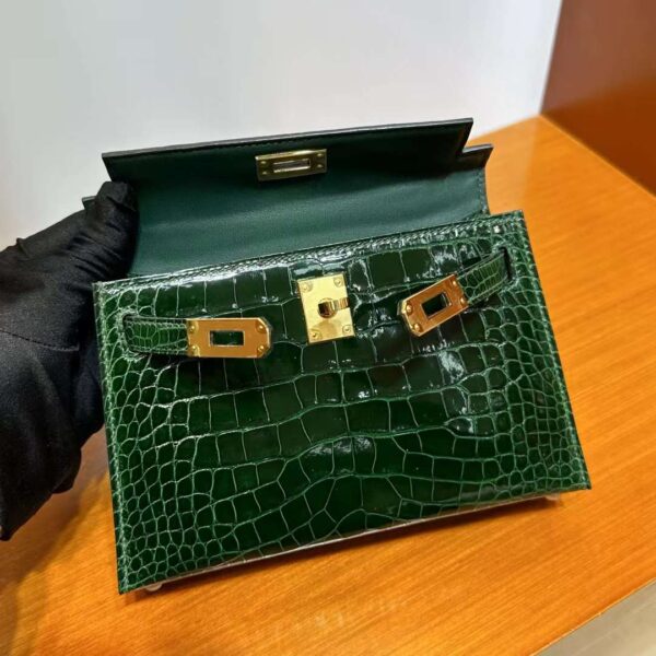mmexport1708142123895 DDMode Mini Kelly Shiny Alligator Crocodile Ck67 Deep Green Gold Hardware 19cm Full Handmade Ghw