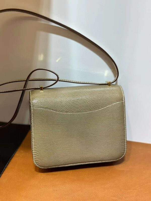 mmexport1712652395587 DDMode Yupoo Constance Shiny Lizard Ck17 Hemp grey Gold Hardware 18cm Full Handmade Ghw