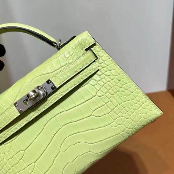 mmexport1718003825928 DDMode Yupoo Mini Kelly Matte alligator crocodile 9R Bud yellow Silver Hardware 19cm Full Handmade Phw