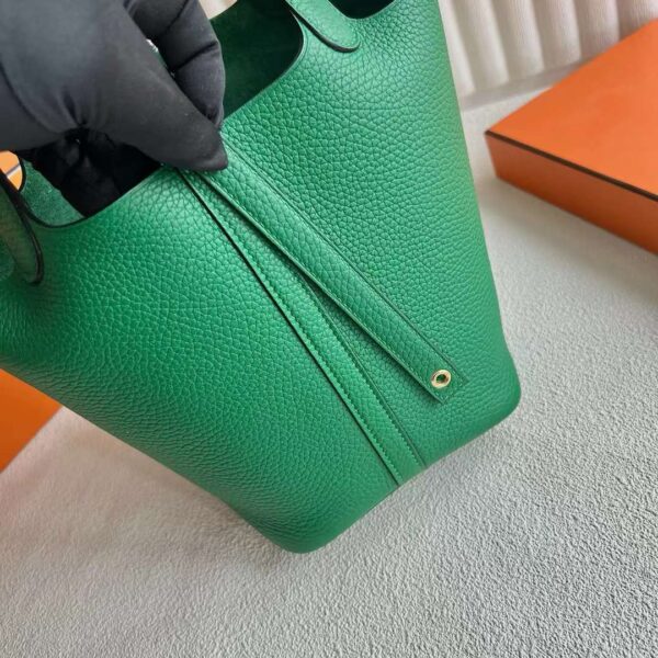 mmexport1720230210537 DDMode Reddit Picotin Clemence U4 Velvet green Gold Hardware 18cm Full Handmade Ghw