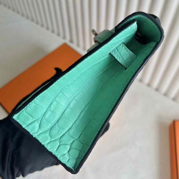 mmexport1730644150619-1 DDMode Mini Kelly pochette Matte Alligator Crocodile 6W Mint green Silver Hardware 22cm Full Handmade Phw