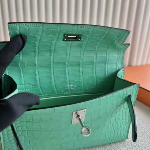 mmexport1730644154683-1 DDMode Mini Kelly pochette Matte Alligator Crocodile 6W Mint green Silver Hardware 22cm Full Handmade Phw