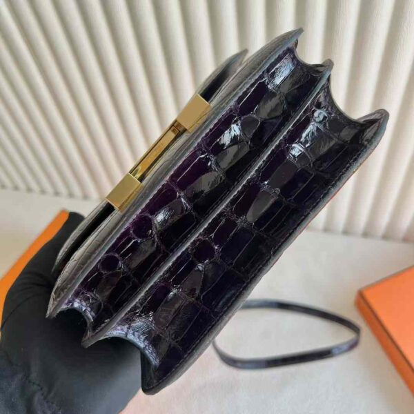 mmexport1730645471397 DDMode Constance Shiny Alligator Crocodile 3V Ink violet Gold Hardware 18cm Full Handmade Ghw