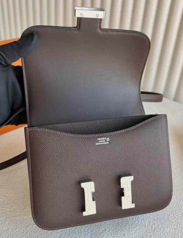mmexport1730798379273 DDMode Constance Epsom Ck47 Chocolate Crocodile Buckle Silver Hardware 18cm Full Handmade Phw