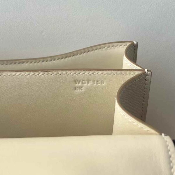 mmexport1737447665711 DDMode Factory Constance Epsom mirror style Ck10 Cream White Silver Hardware 18cm Full Handmade Phw