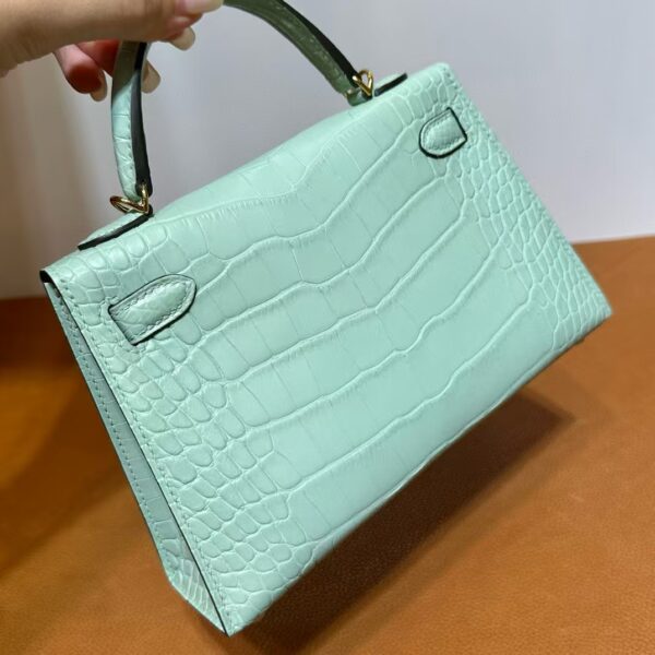 mmexport1740449073605 DDMode Mini Kelly Matte Alligator Crocodile 6u new Mint green Gold Hardware 19cm Full Handmade Ghw